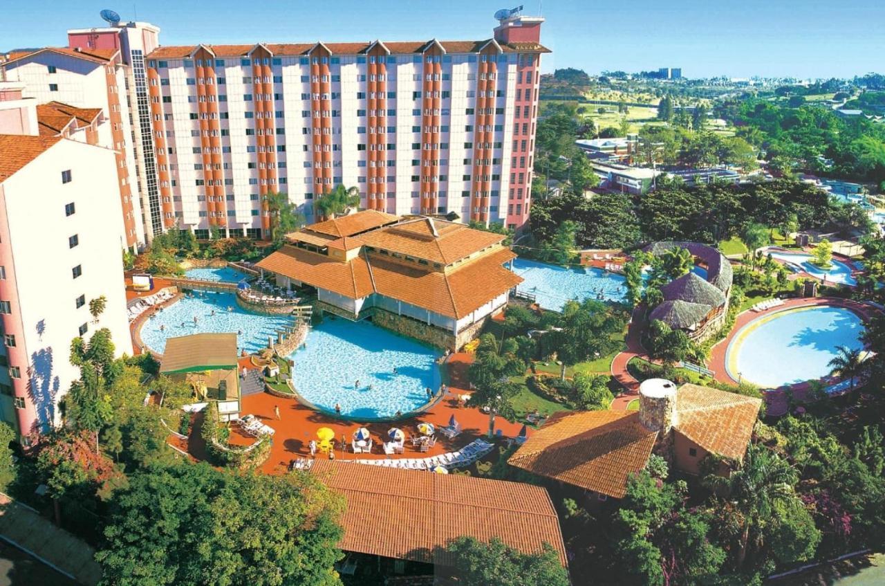 Apartamento Luxo Hot Springs Caldas Novas Tay Apartment ภายนอก รูปภาพ